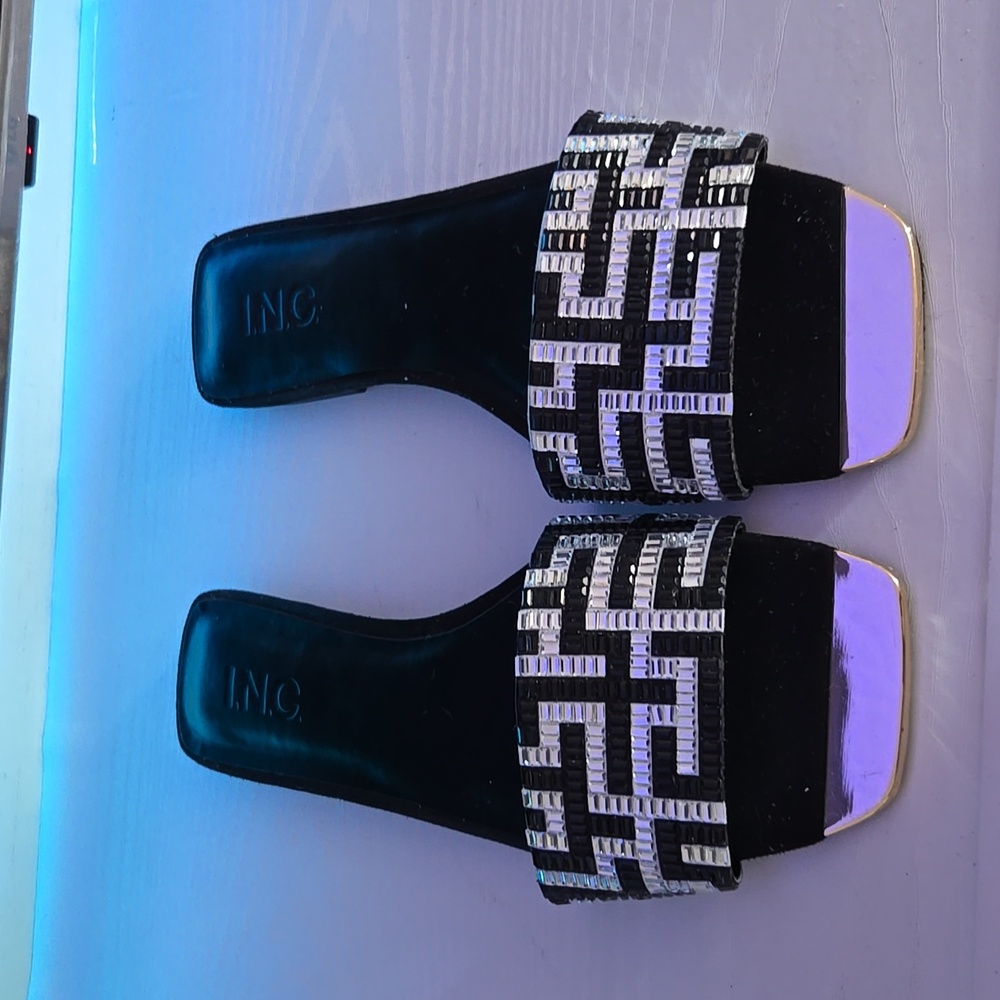 INC International Concepts Women's Black and Silver Slide Sandals